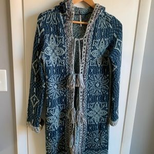 Free People hooded cardigan w/tassel close
